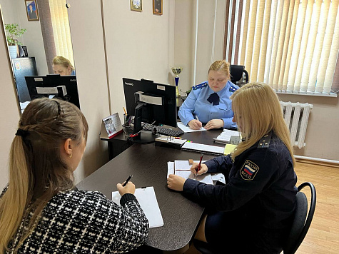 Прокуратурой Каневского района организован тематический прием граждан по вопросам соблюдения законодательства об исполнительном производстве